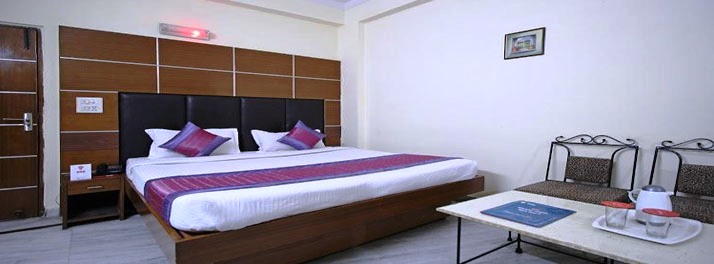 1673/Hotel Nice Palace - New Delhi 07.jpg